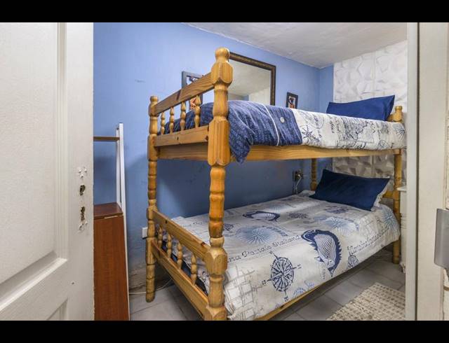 10 BEDROOM HOUSE FOR SALE IN SEA VIEW